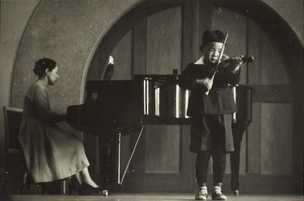 Playing the violin (not very well)