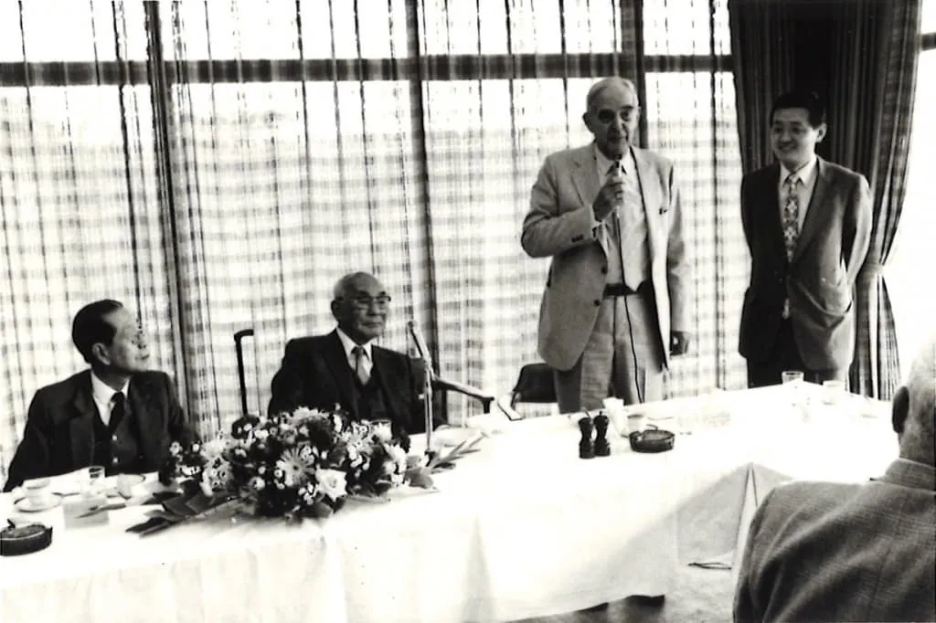 1984 Interpreting for the Chairman of Philips Electronics of the Netherlands. On the left are Toshio Doko, Chairman of Keidanren, and Son Sann, Prime Minister of the Coalition Government of Democratic Kampuchea